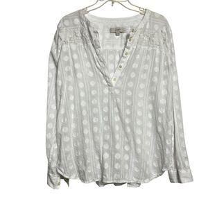 2/$15 Loft Popover Top - LP - Dotted Design - Excellent‎ Condition (2891)